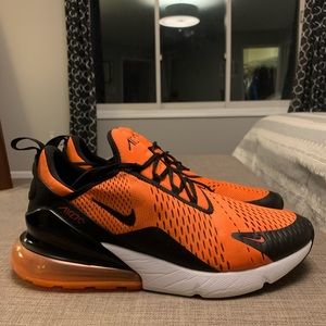Air Max 270 Total Orange Black. Men’s size 11.5